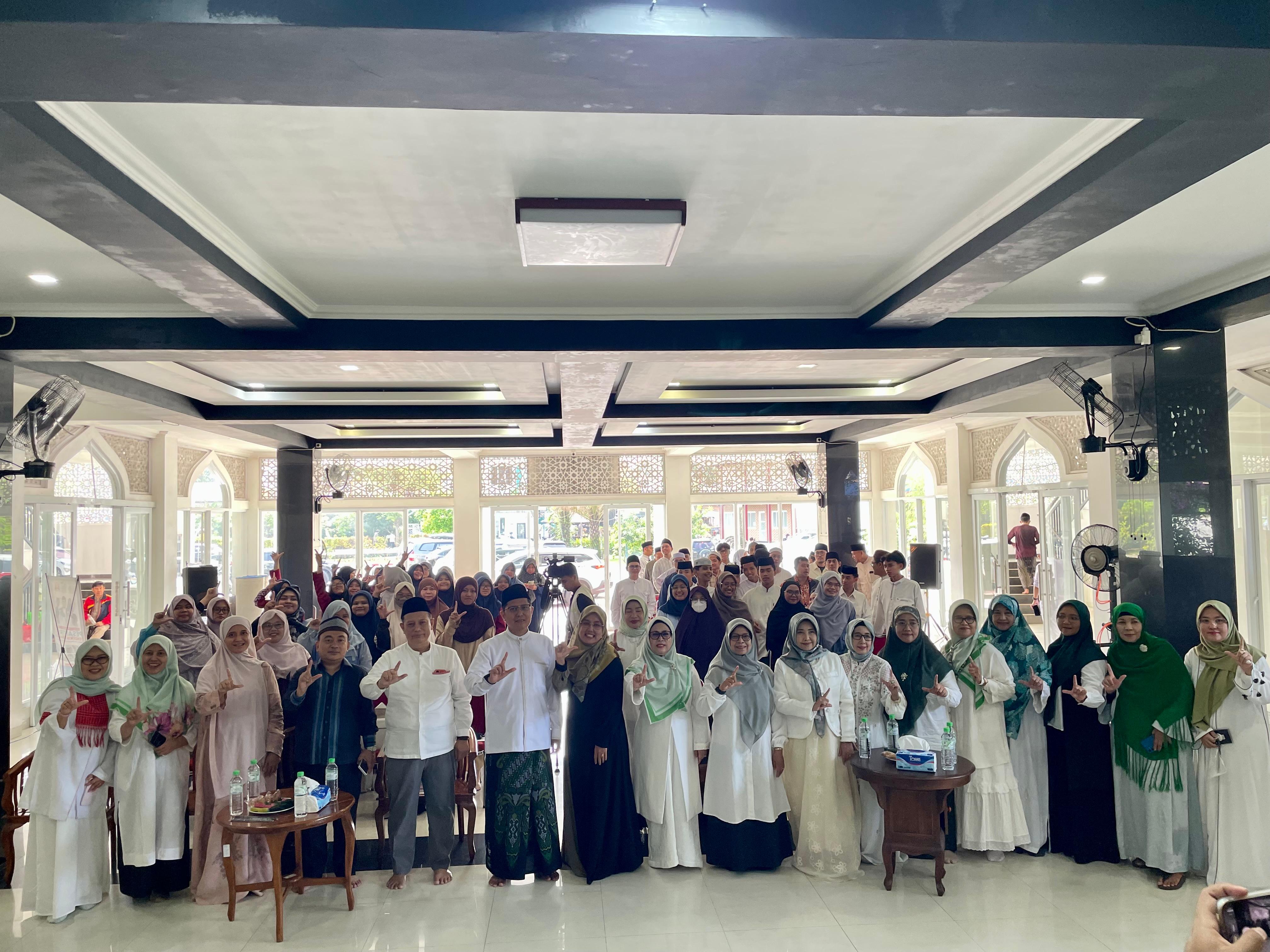 Askrindo Syariah Ikuti Literasi Digital Perspektif Islam di Ponpes Cendekia Amanah