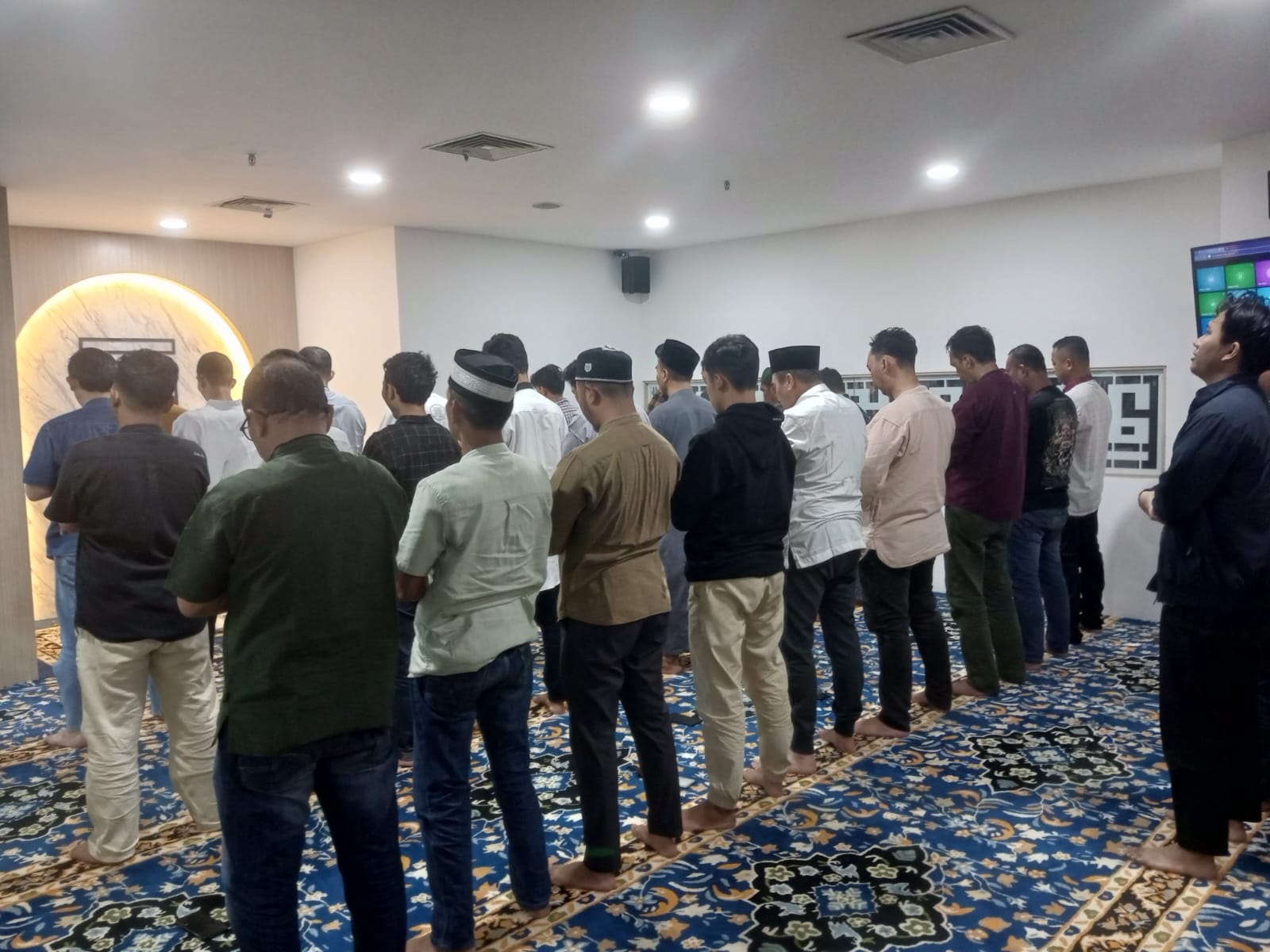Askrindo Syariah Gelar Qiyamul Lail dan Tausiah Subuh Ramadan
