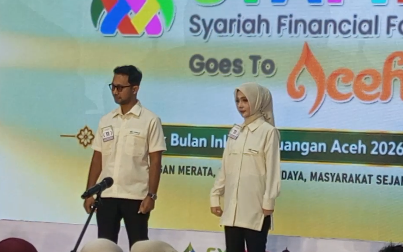 Askrindo Syariah Ikuti Street Fashion Show Busana Kerja