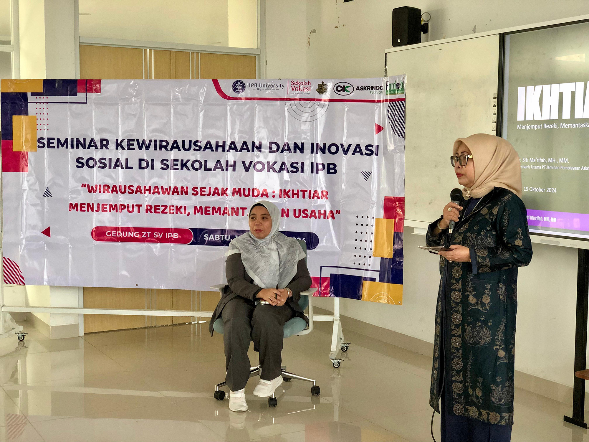 Askrindo Syariah Berkolaborasi dengan Fordobi Gelar Seminar Kewirausahaan Muda di Sekolah Vokasi IPB