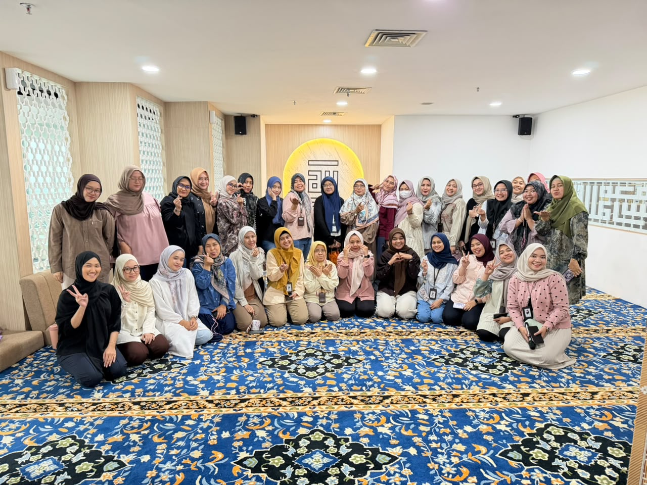 Askrindo Syariah Gelar Tausiah Jumat Keputrian, Bahas Tadabbur Surat At-Tahrim Ayat 11–12