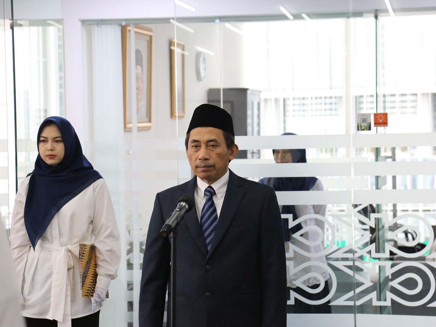 Askrindo Syariah Laksanakan Upacara Hari Bela Negara 2025